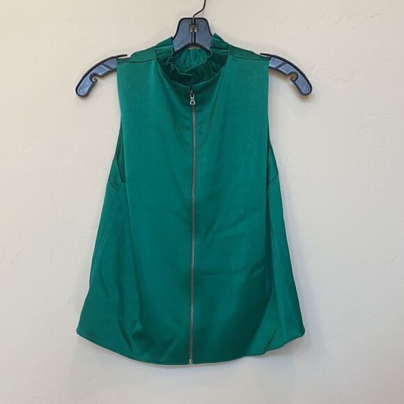 Alice + Olivia Henrietta Sleveless Blouse - Picture 7 of 7